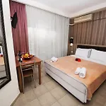 Eleni 4 Seasons Apartment